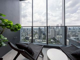 À louer 1 chambre condo à Khlong Toei, Bangkok