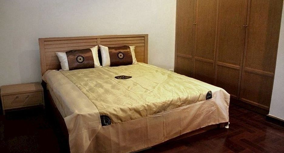 Wohnung zur Miete mit 3 Zimmer in Watthana, Bangkok