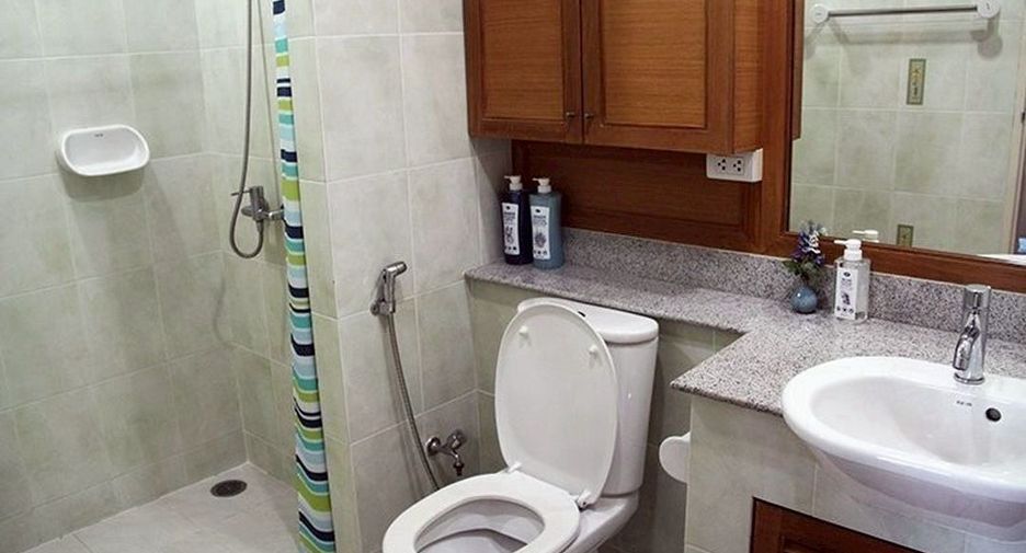Wohnung zur Miete mit 3 Zimmer in Watthana, Bangkok