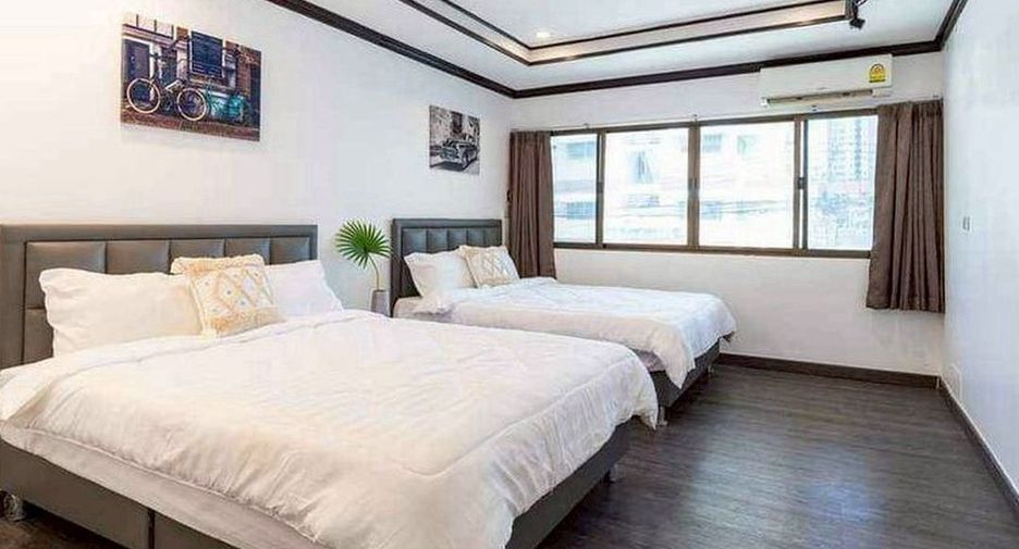 For rent 3 bedrooms house in Ratchathewi, Bangkok