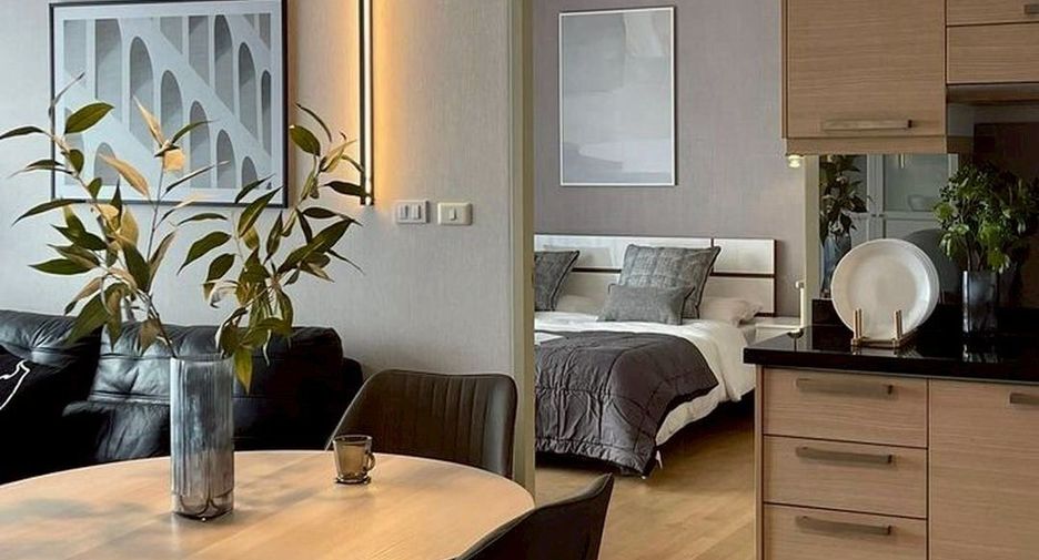 For rent 1 bed condo in Khlong Toei, Bangkok