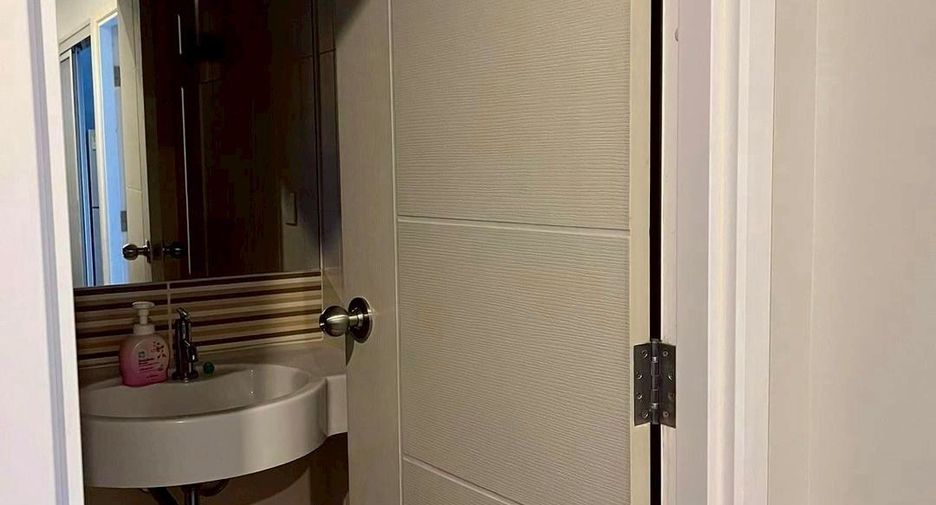 For sale 1 bed condo in Mueang Nonthaburi, Nonthaburi