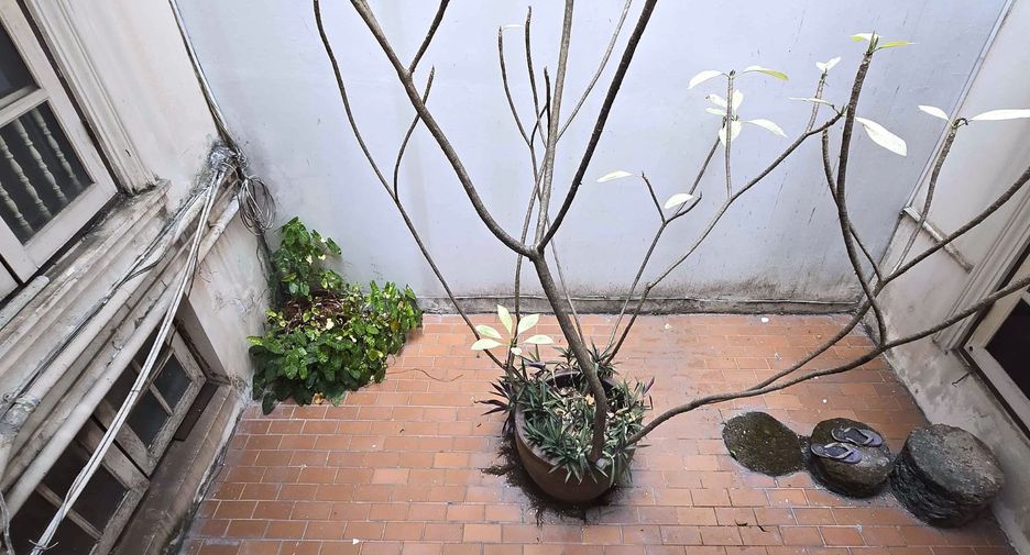 Haus zum Kauf mit 5 Zimmer in Pathum Wan, Bangkok