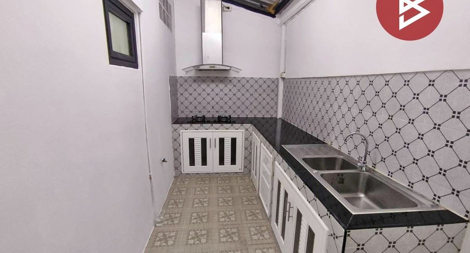 For sale 1 bed townhouse in Bang Phli, Samut Prakan