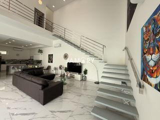 出租 和 出售 6 卧室 别墅 在 Bang Lamung, Chon Buri