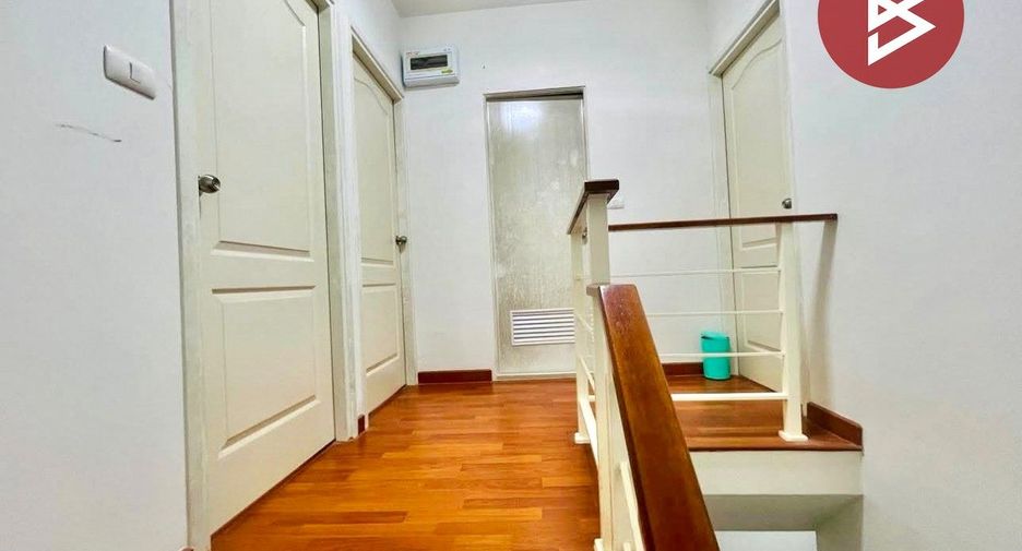 For rent and for sale 4 bedrooms townhouse in Bang Yai, Nonthaburi