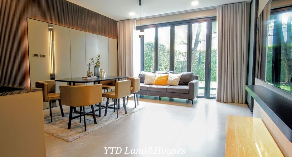 For rent and for sale 4 bedrooms house in Saphan Sung, Bangkok