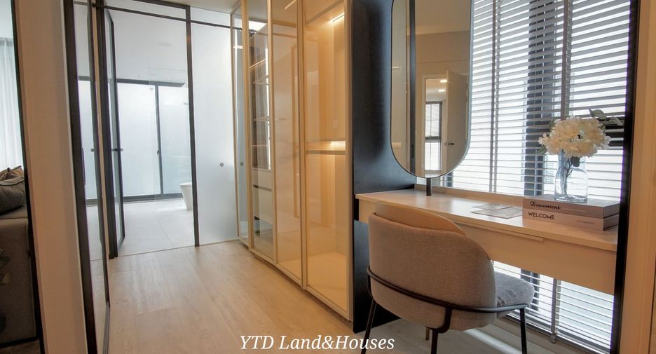 For rent and for sale 4 bedrooms house in Saphan Sung, Bangkok