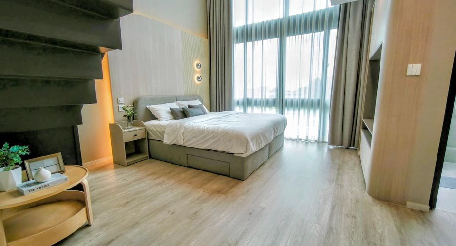 For rent and for sale 4 bedrooms house in Saphan Sung, Bangkok
