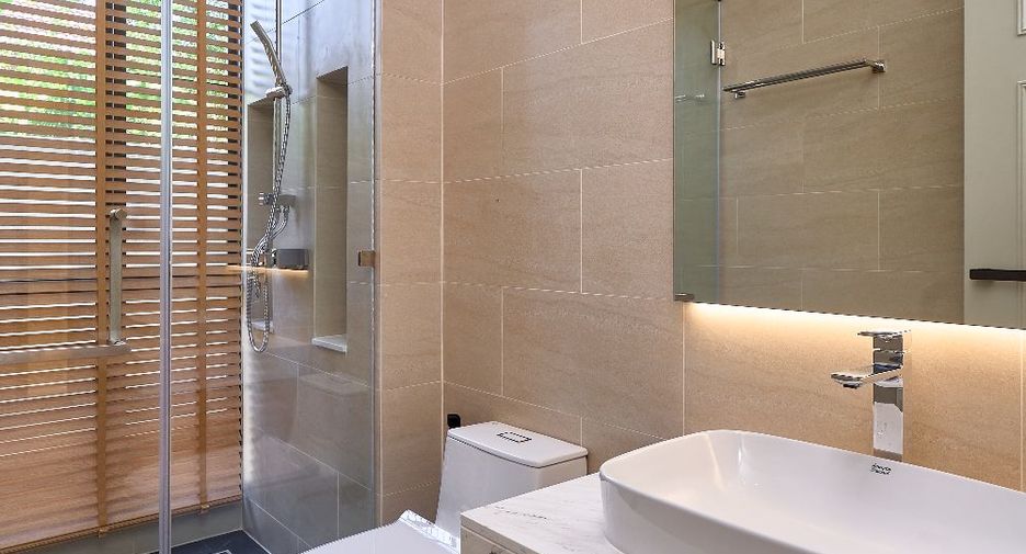 For rent and for sale 4 bedrooms villa in Hang Dong, Chiang Mai