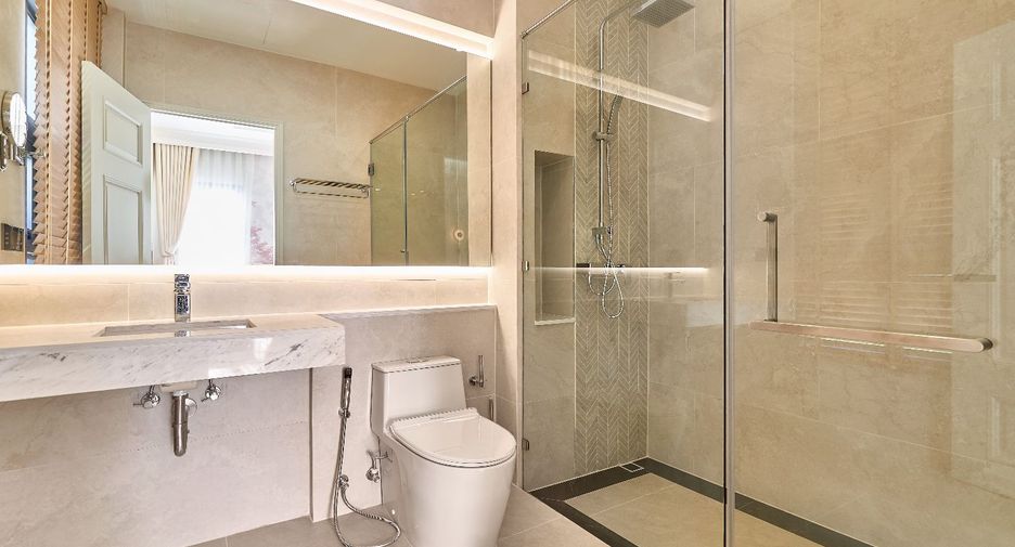 For rent and for sale 4 bedrooms villa in Hang Dong, Chiang Mai