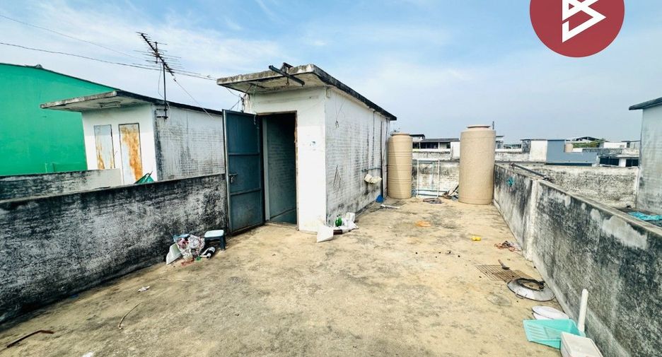 Local comercial en venta de 4 habitaciones en Chom Thong, Bangkok