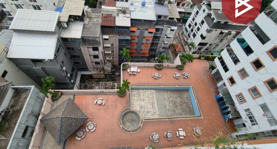 For sale 1 bed condo in Bang Phlat, Bangkok