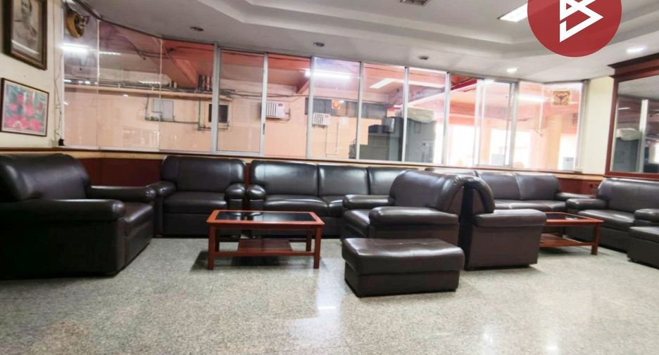 For sale 1 bed condo in Bang Phlat, Bangkok