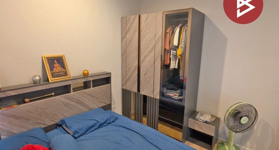 For sale 4 bedrooms townhouse in Mueang Samut Sakhon, Samut Sakhon
