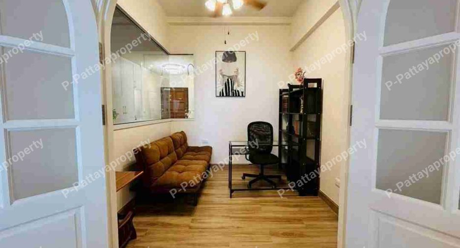 Condo en venta de estudio en Pratumnak, Pattaya