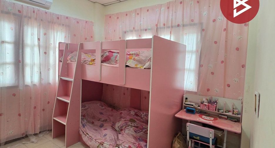 For sale 5 bedrooms house in Thung Khru, Bangkok