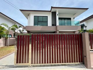 Villa zur Miete mit 4 Zimmer in Bang Lamung, Chonburi