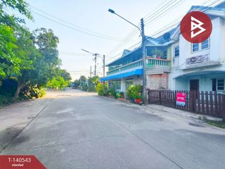 For sale 2 bedrooms townhouse in Mueang Samut Sakhon, Samut Sakhon