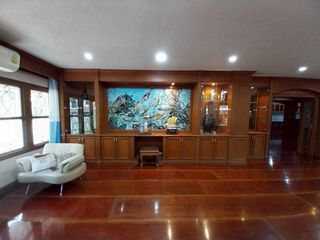 For sale 6 bedrooms house in Mueang Chon Buri, Chonburi