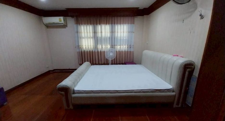 For sale 6 bedrooms house in Mueang Chon Buri, Chonburi