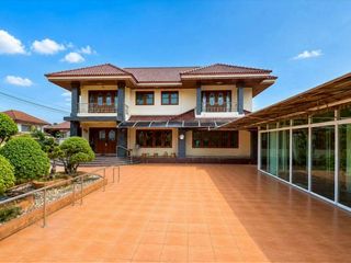 For sale 6 bedrooms house in Mueang Chon Buri, Chonburi