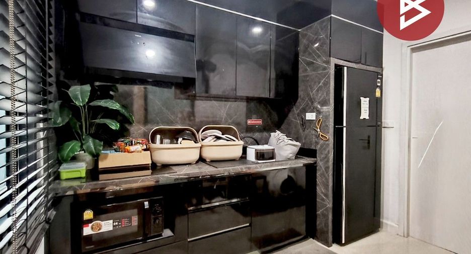 For sale 4 bedrooms house in Bang Bo, Samut Prakan