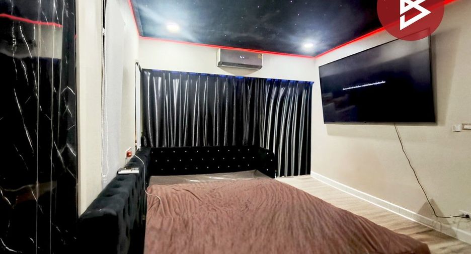 For sale 4 bedrooms house in Bang Bo, Samut Prakan