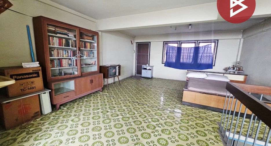 À vendre 4 chambres local commercial à Si Racha, Chonburi