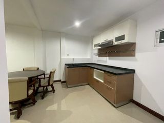 Reihenhaus zur Miete mit 2 Zimmer in Huai Khwang, Bangkok