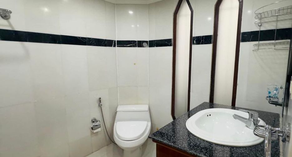 Villa zur Miete mit 4 Zimmer in Jomtien, Pattaya