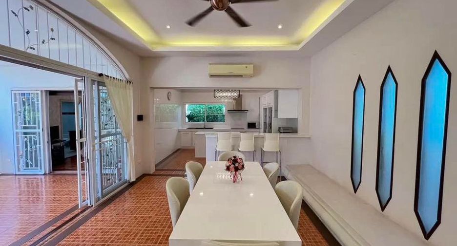 Villa zur Miete mit 4 Zimmer in Jomtien, Pattaya