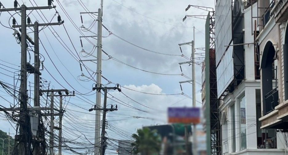 For sale 2 bedrooms retail Space in Mueang Phuket, Phuket