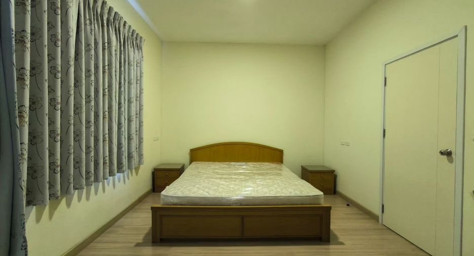 For rent 3 bedrooms house in Bang Phli, Samut Prakan