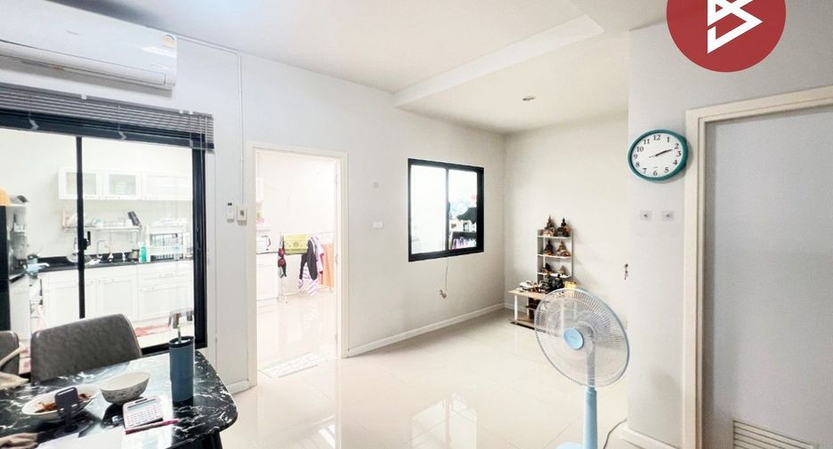 For sale 3 bedrooms townhouse in Bang Bua Thong, Nonthaburi