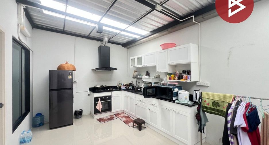 For sale 3 bedrooms townhouse in Bang Bua Thong, Nonthaburi