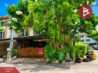 出售 4 卧室 联排别墅 在 Lat Phrao, 曼谷