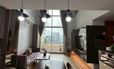 Condo en alquiler de 2 habitaciones en Sathon, Bangkok