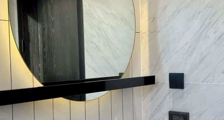 For rent and for sale 2 bedrooms condo in Khlong San, Bangkok