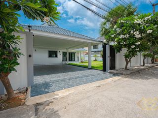 Casa en venta de 4 habitaciones en Bang Lamung, Chonburi