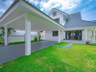 Casa en venta de 4 habitaciones en Bang Lamung, Chonburi