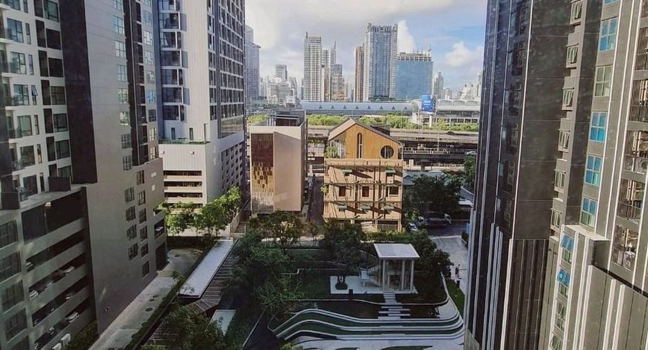 For sale 1 bed condo in Huai Khwang, Bangkok