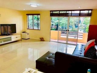 出租 4 卧室 独立屋 在 Watthana, 曼谷