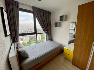 À vendre 2 chambres condo à Phra Khanong, Bangkok