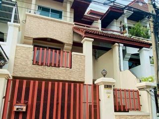 For rent 4 bedrooms townhouse in Prawet, Bangkok