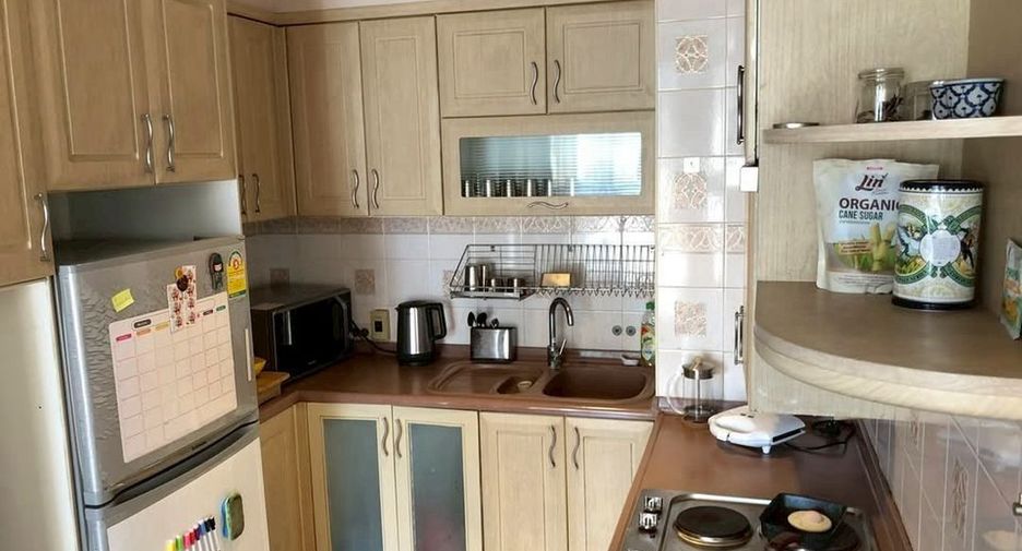 For rent 2 bedrooms condo in Ratchathewi, Bangkok