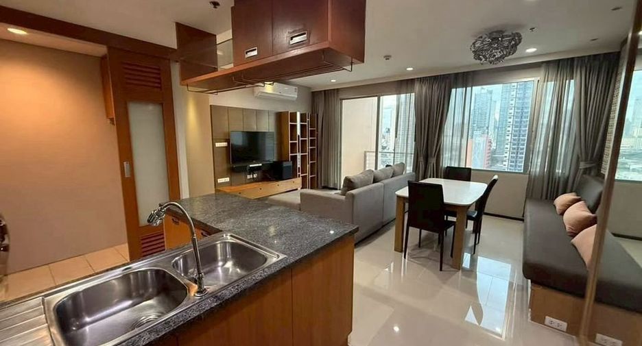 For rent 2 bedrooms condo in Khlong San, Bangkok