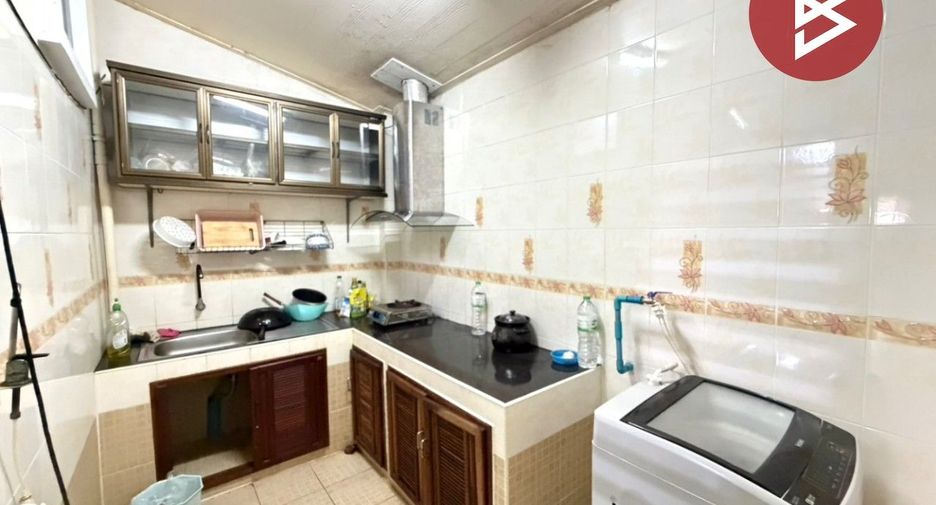 For sale 2 bedrooms townhouse in Bang Phli, Samut Prakan