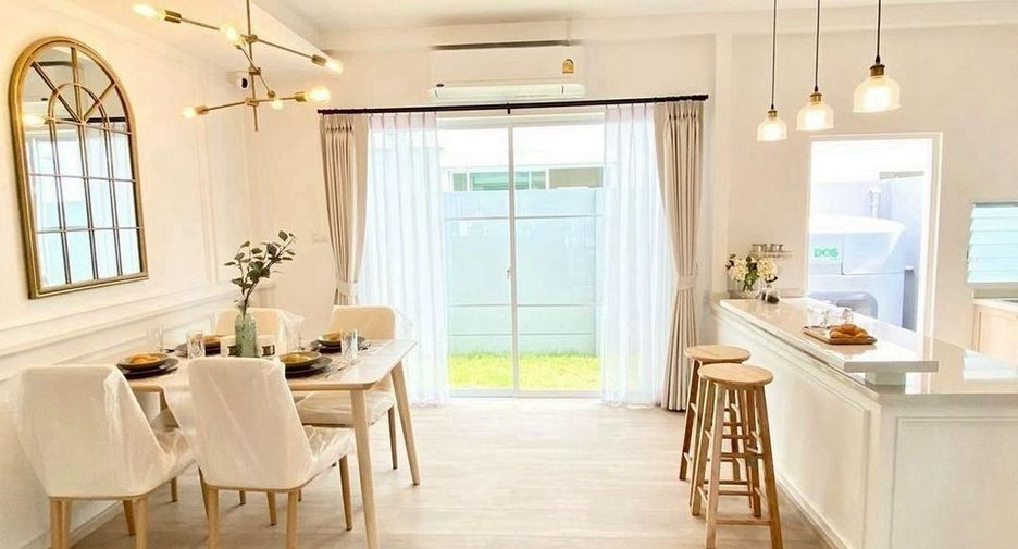 For rent and for sale 3 bedrooms townhouse in Prawet, Bangkok