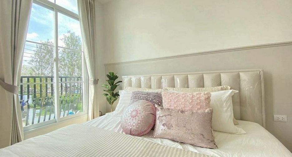 For rent and for sale 3 bedrooms townhouse in Prawet, Bangkok